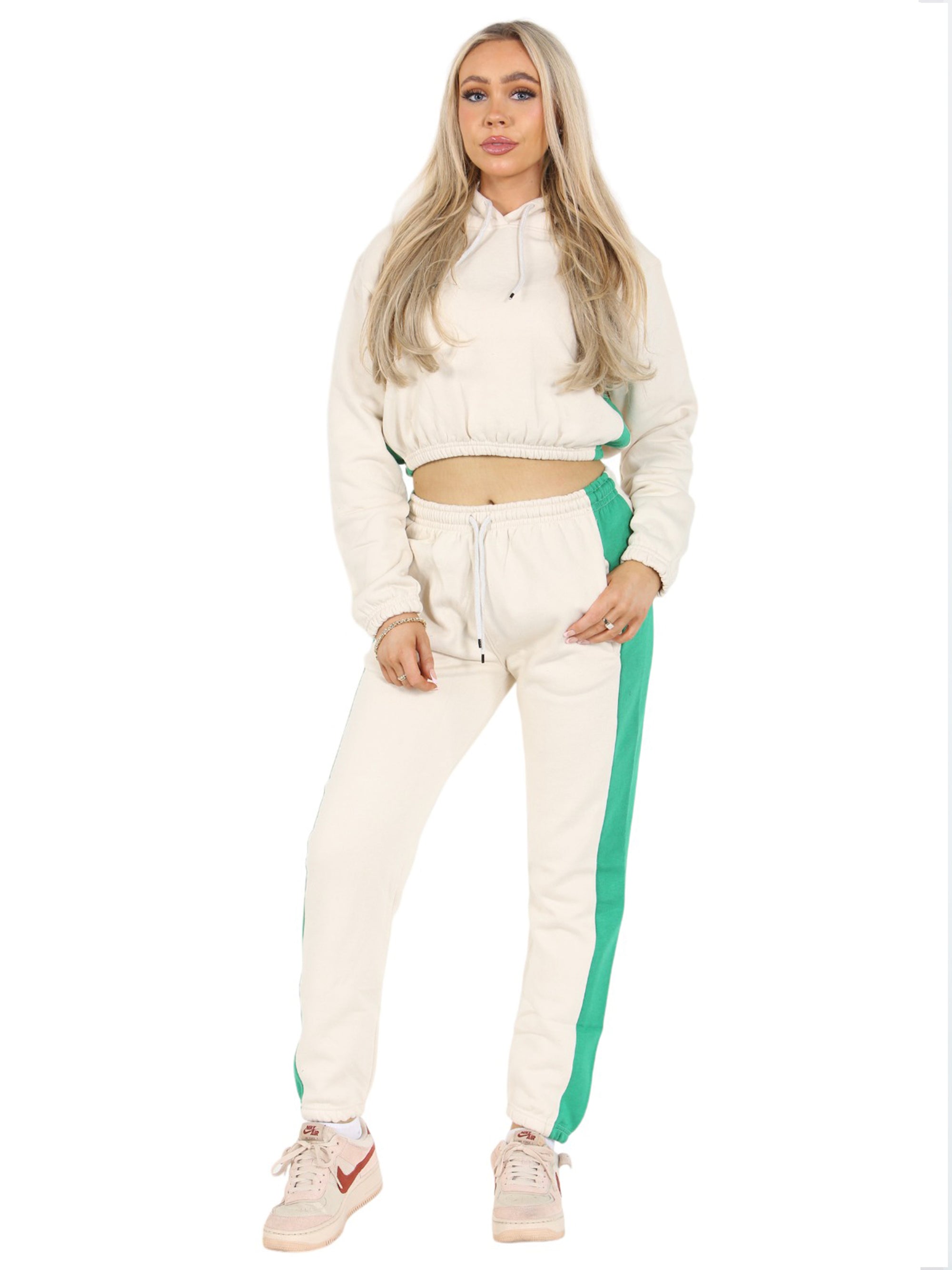 crop tracksuit
